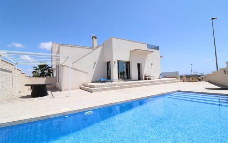 Villa - Resale - San Miguel de Salinas - Urbanizaciones