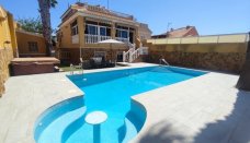 Villa - Resale - Torrevieja - ALG-26297