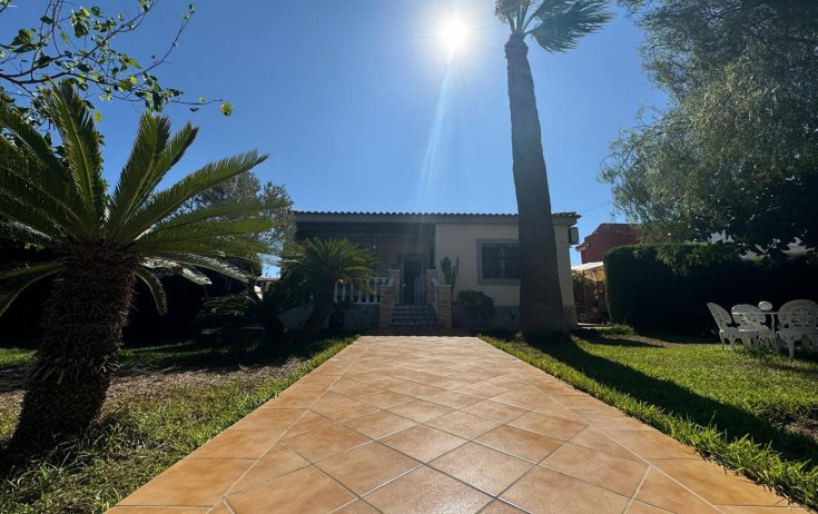 Villa - Resale - Torrevieja - Los altos