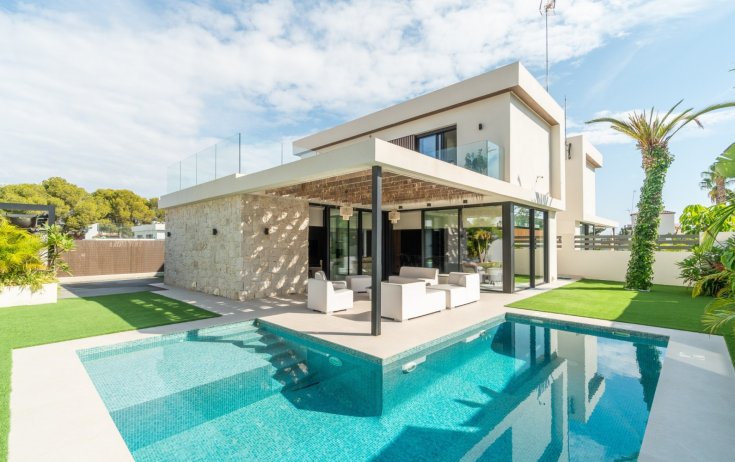 Villa - Resale - Torrevieja - Los balcones