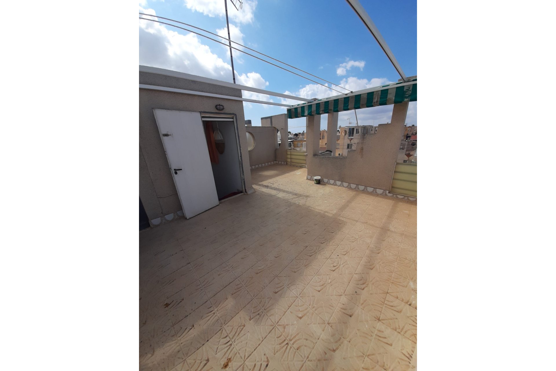 Вторичное жилье - адосадо - Torrevieja - torrevieja