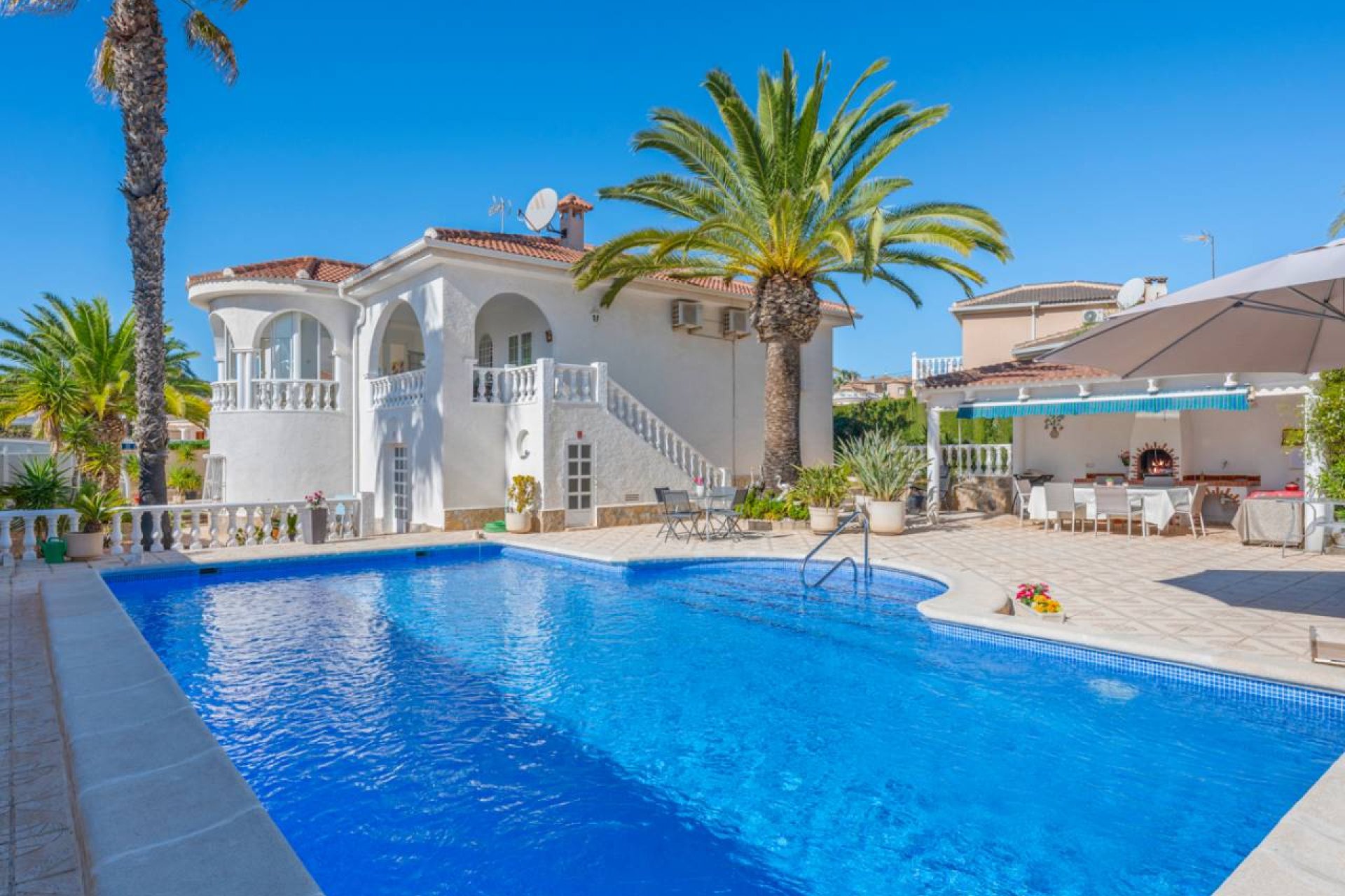 Вторичное жилье - Bилла - Ciudad Quesada