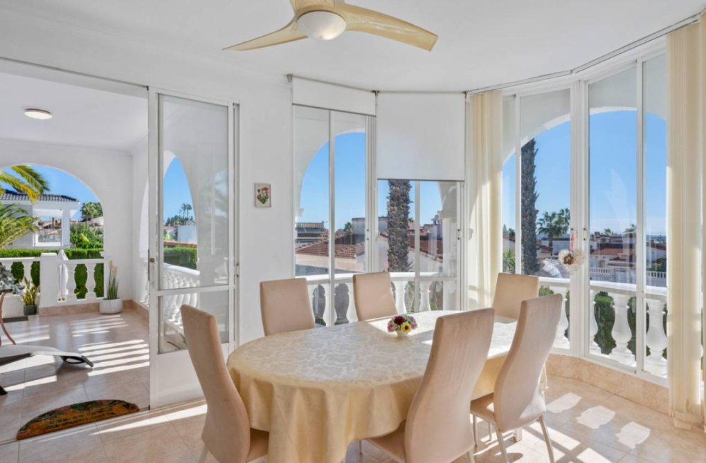 Вторичное жилье - Bилла - Ciudad Quesada