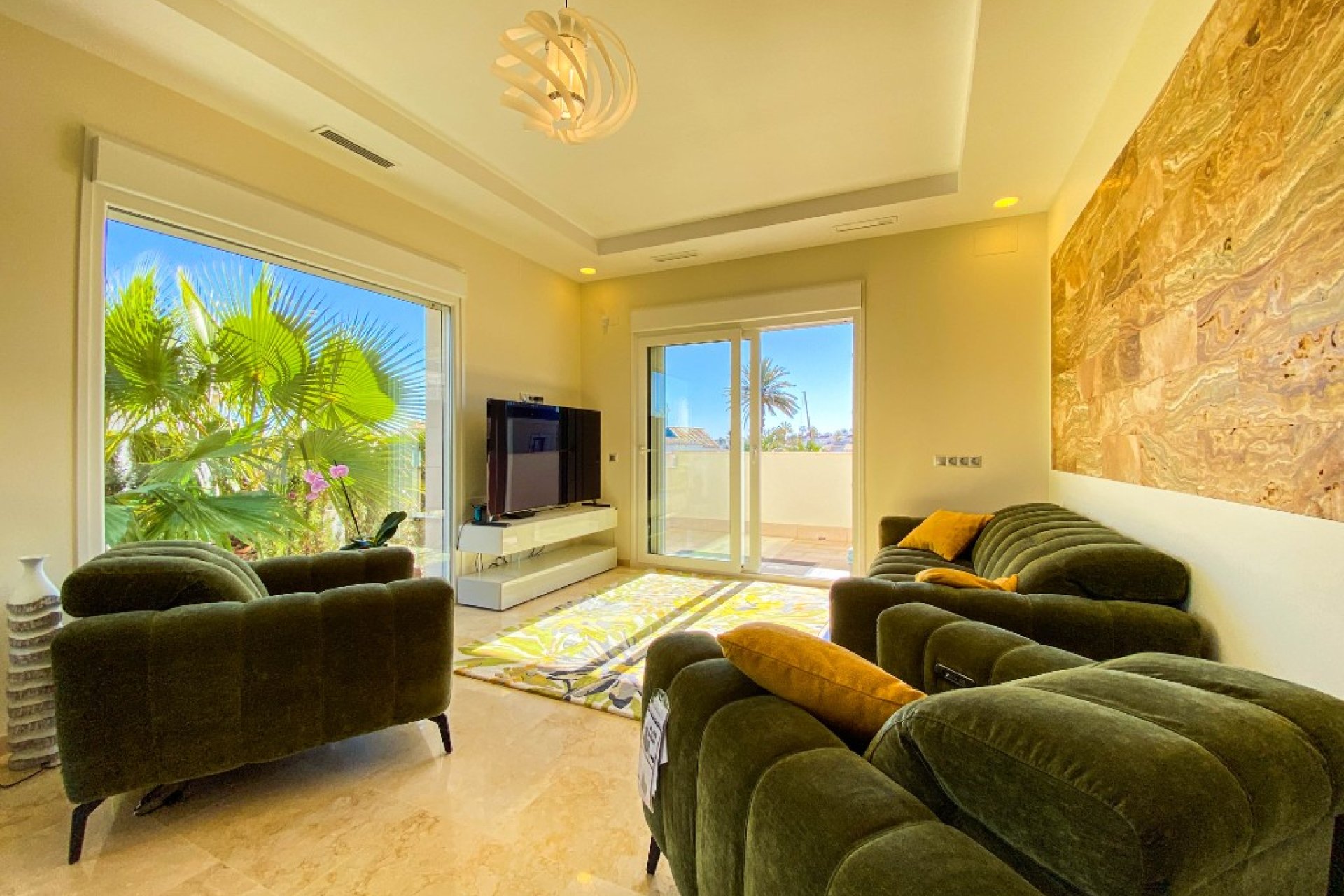 Вторичное жилье - Bилла - La Zenia