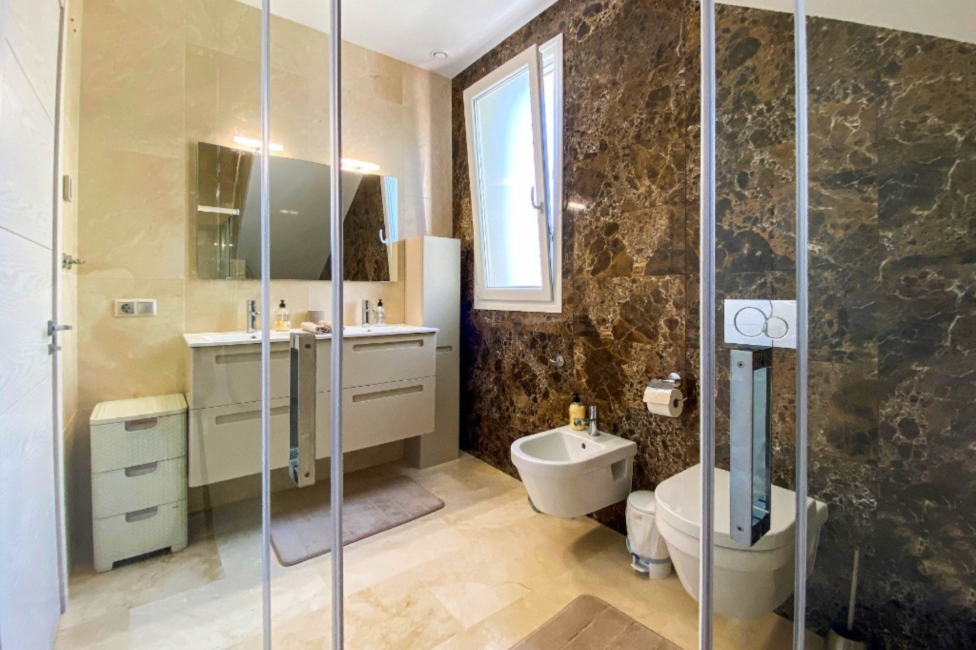 Вторичное жилье - Bилла - La Zenia