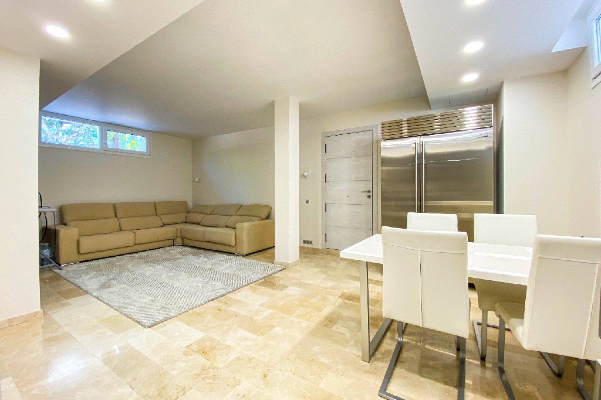 Вторичное жилье - Bилла - La Zenia