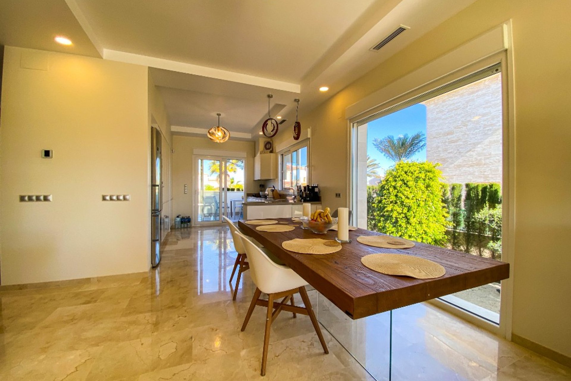 Вторичное жилье - Bилла - La Zenia