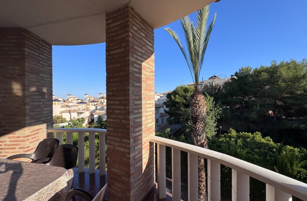 Вторичное жилье - Bилла - Orihuela Costa - Lomas de Cabo Roig-Los Dolses