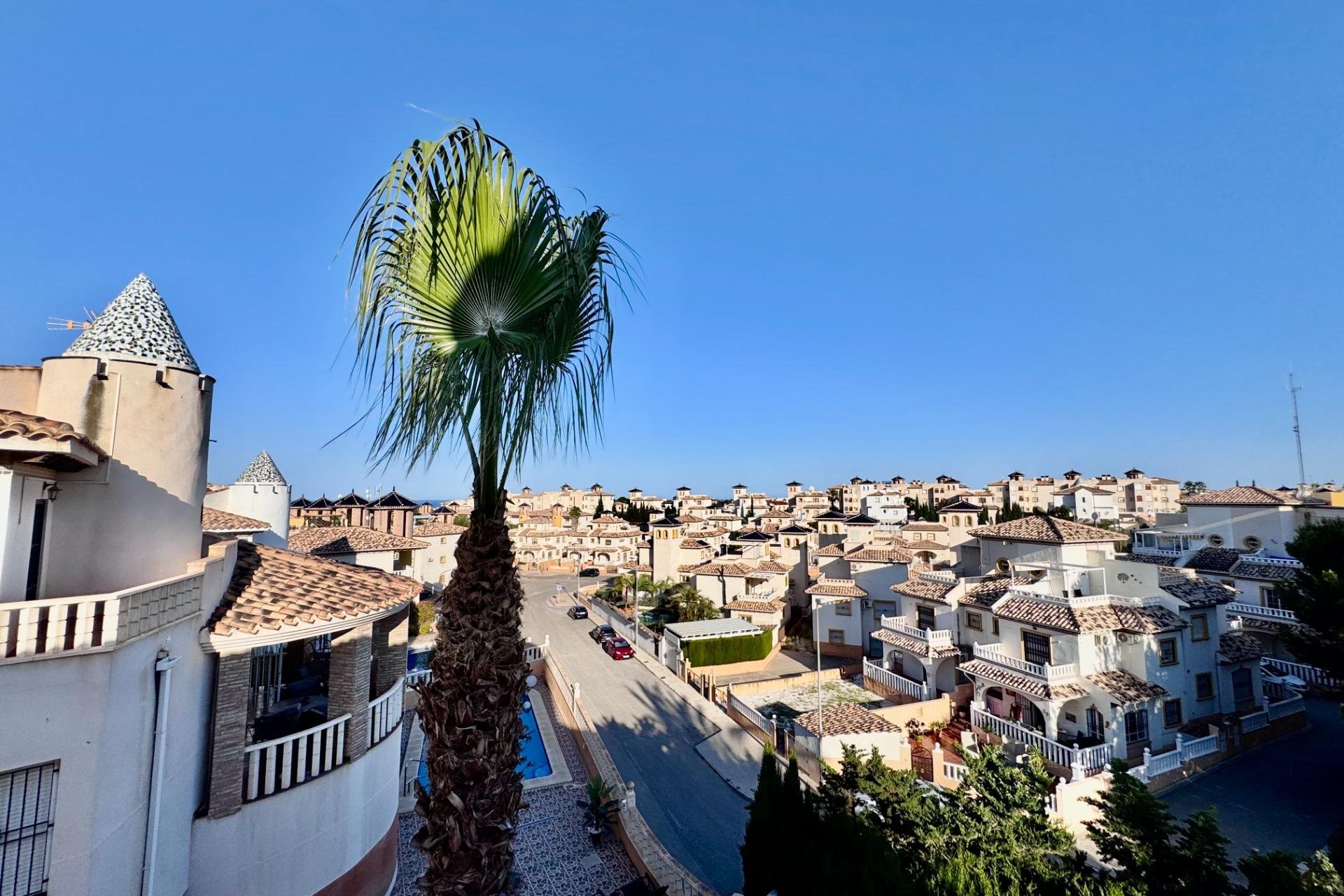 Вторичное жилье - Bилла - Orihuela Costa - Lomas de Cabo Roig-Los Dolses