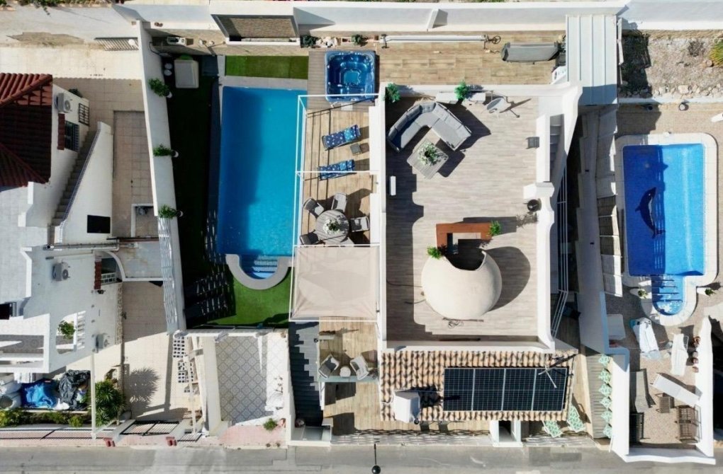 Вторичное жилье - Bилла - San Miguel de Salinas - Urbanizacion blue lagoon