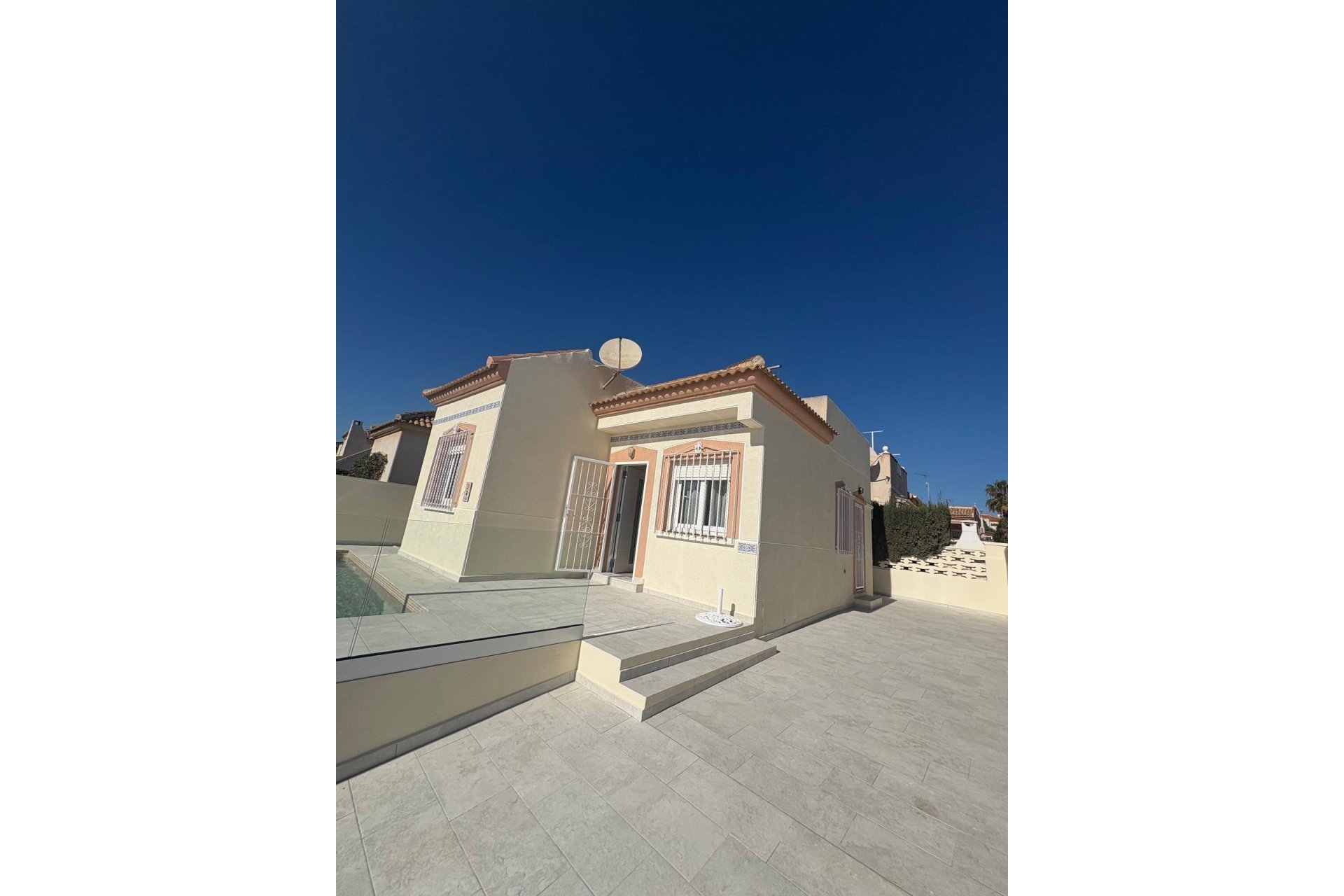 Вторичное жилье - Bилла - Torrevieja - Torreblanca