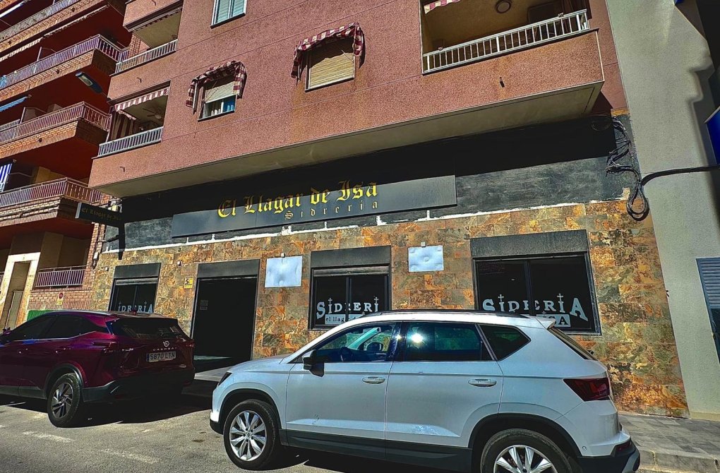 Вторичное жилье - Бизнес - Torrevieja - Playa del cura