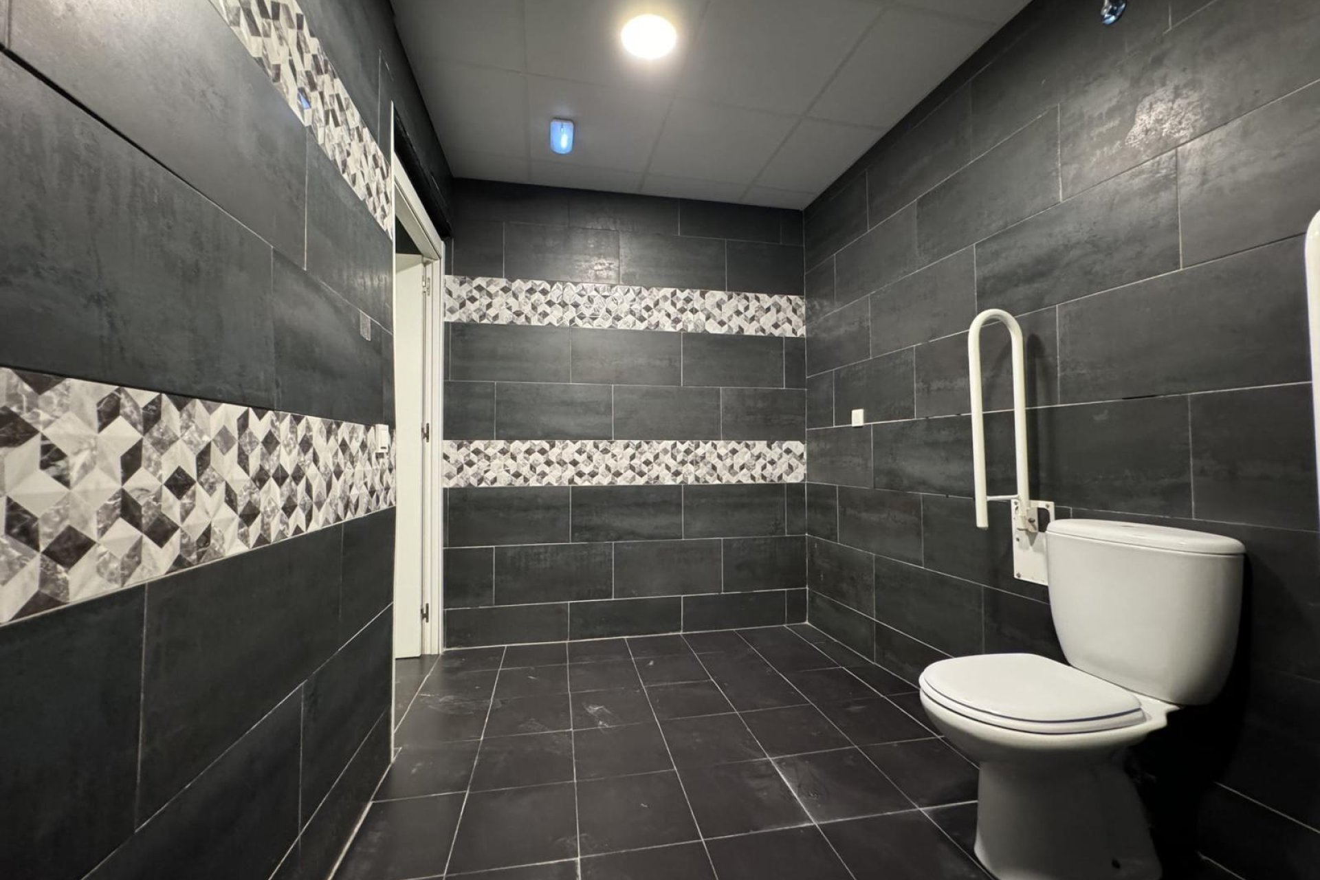 Вторичное жилье - Бизнес - Torrevieja - Playa del cura