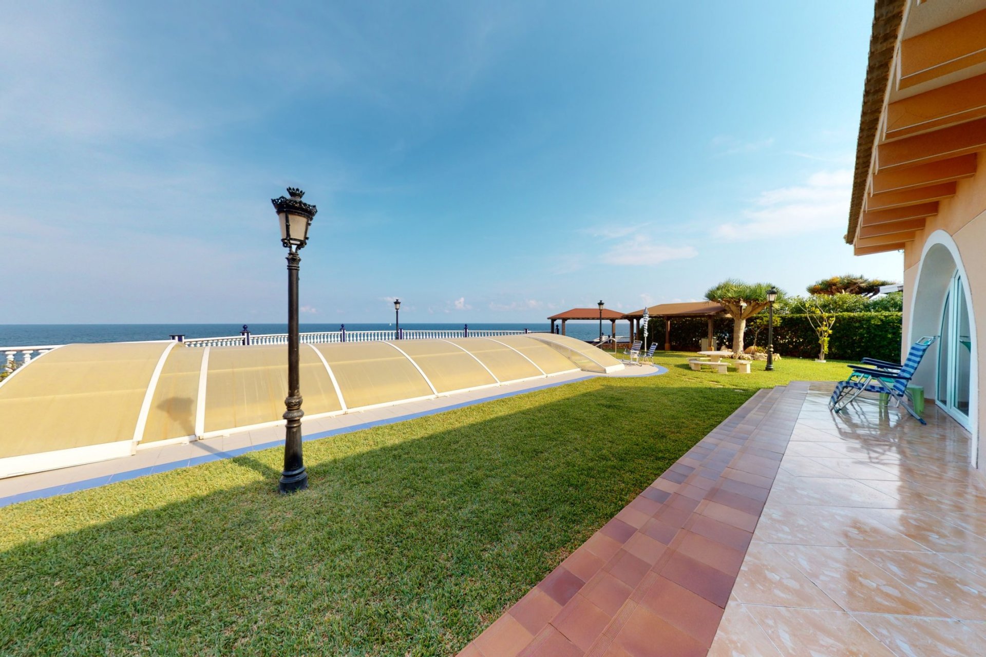 Вторичное жилье - Casa или Chalet Independiente - Orihuela Costa