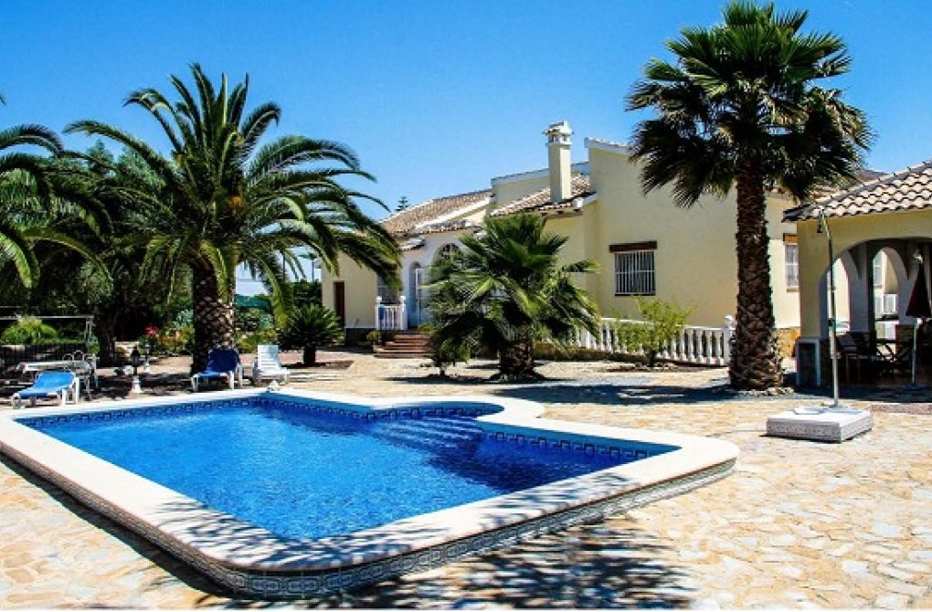 Вторичное жилье -  - Daya Vieja