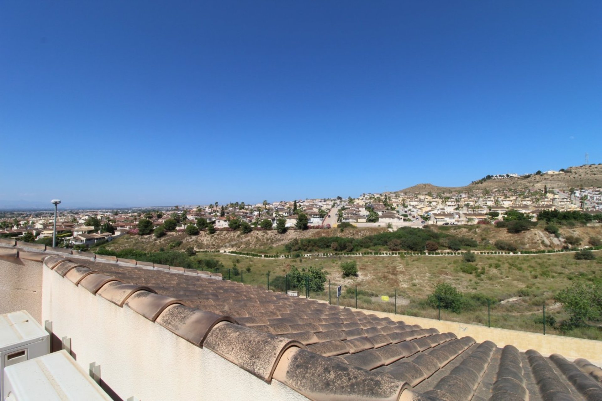 Вторичное жилье - Дом рядовой застройки - Ciudad Quesada - Benimar