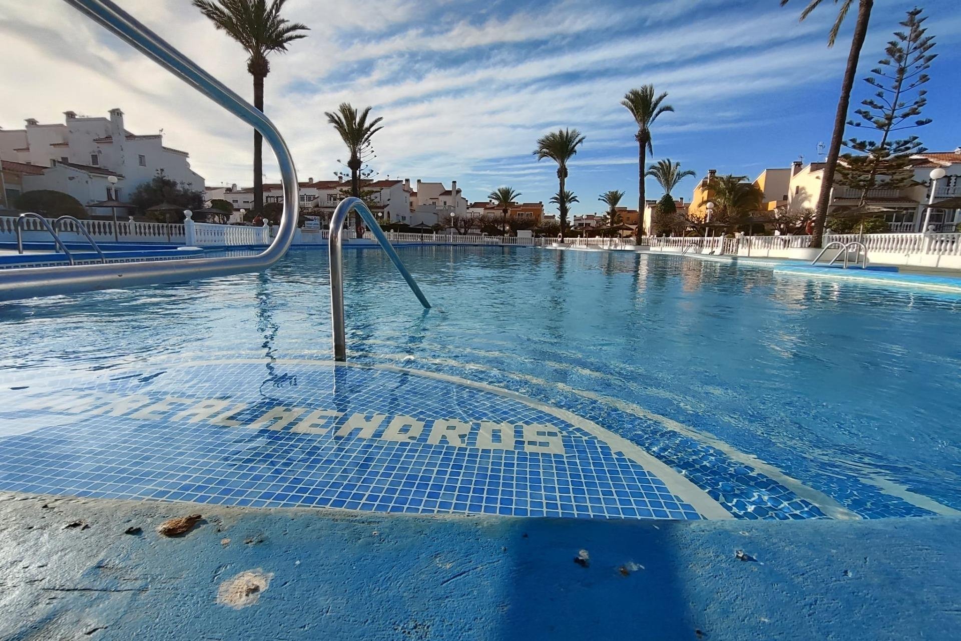 Вторичное жилье - Дом рядовой застройки - Torrevieja - La siesta