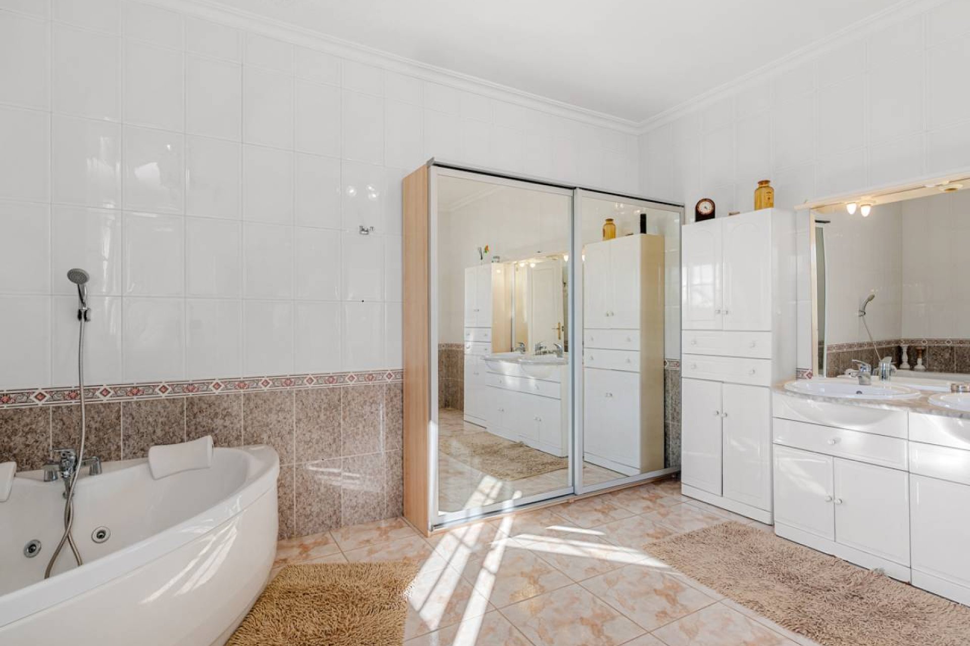 Вторичное жилье - Финка / Загородная недвижимость - Los Montesinos