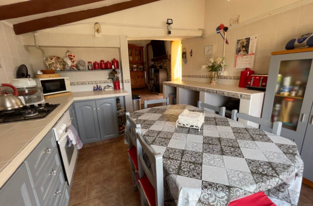 Вторичное жилье - Финка / Загородная недвижимость - Orihuela