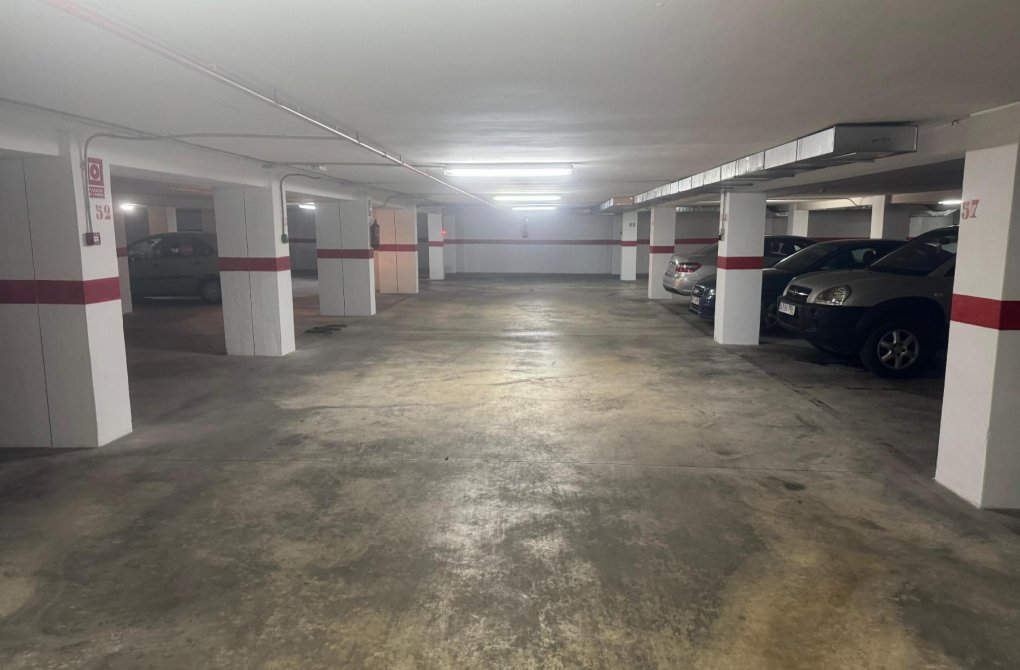 Вторичное жилье - Гараж - Torrevieja - Playa Acequion