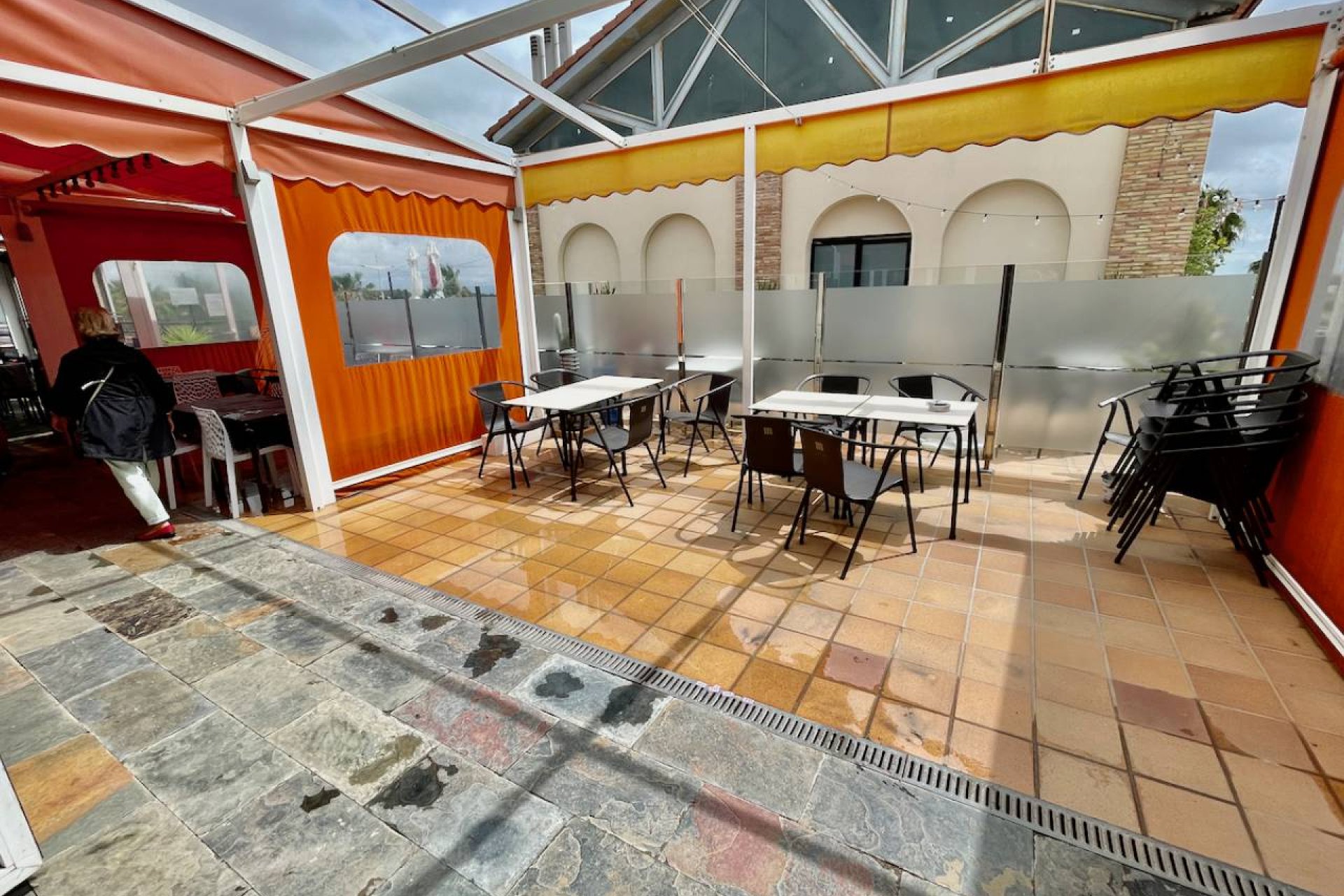 Вторичное жилье - Коммерческий - La Finca Golf