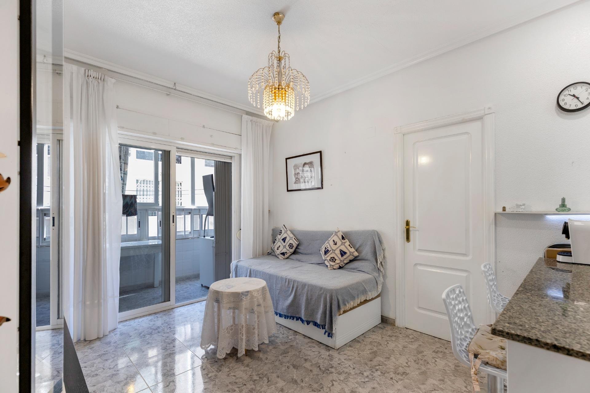 Вторичное жилье - Квартира - Torrevieja - Centro - Muelle Pesquero