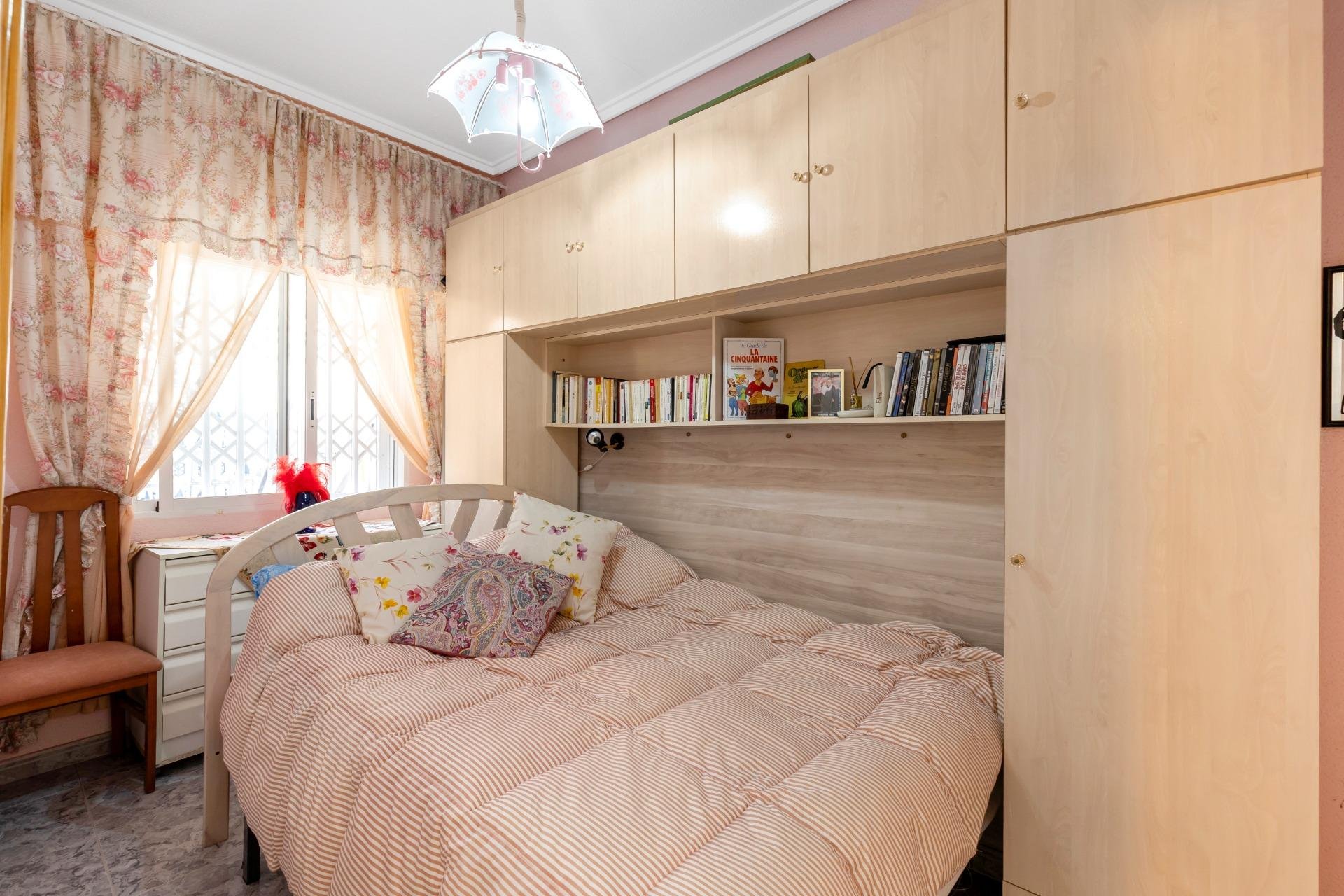 Вторичное жилье - Квартира - Torrevieja - Centro - Muelle Pesquero