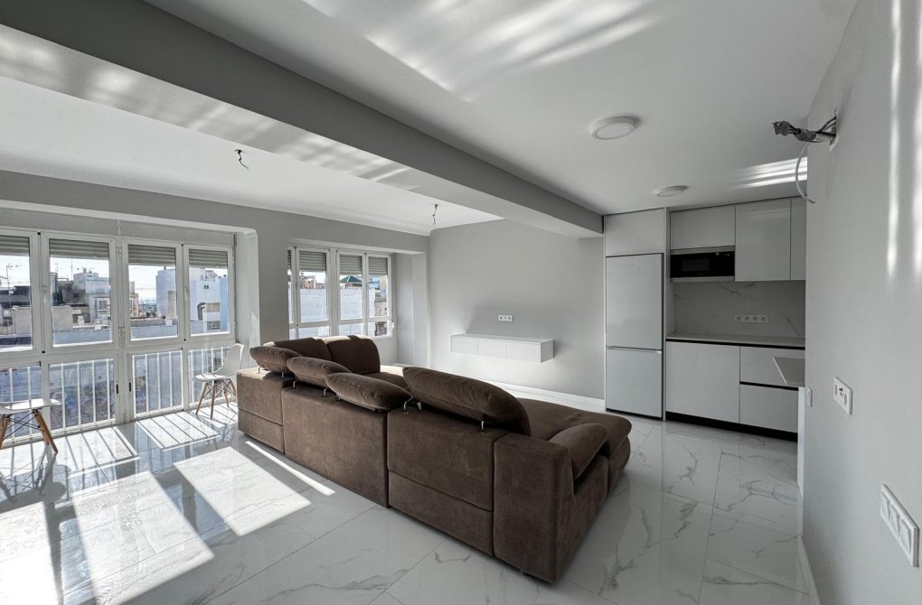 Вторичное жилье - Квартира - Torrevieja - Centro