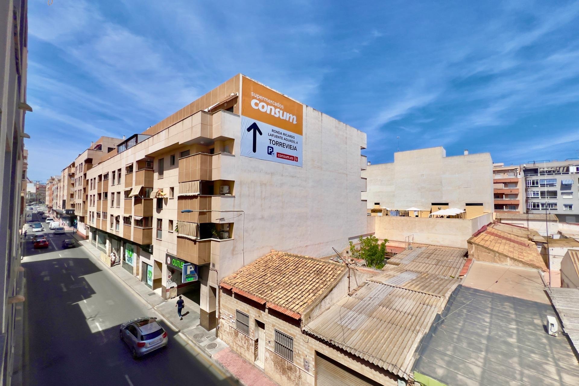 Вторичное жилье - Квартира - Torrevieja - Centro