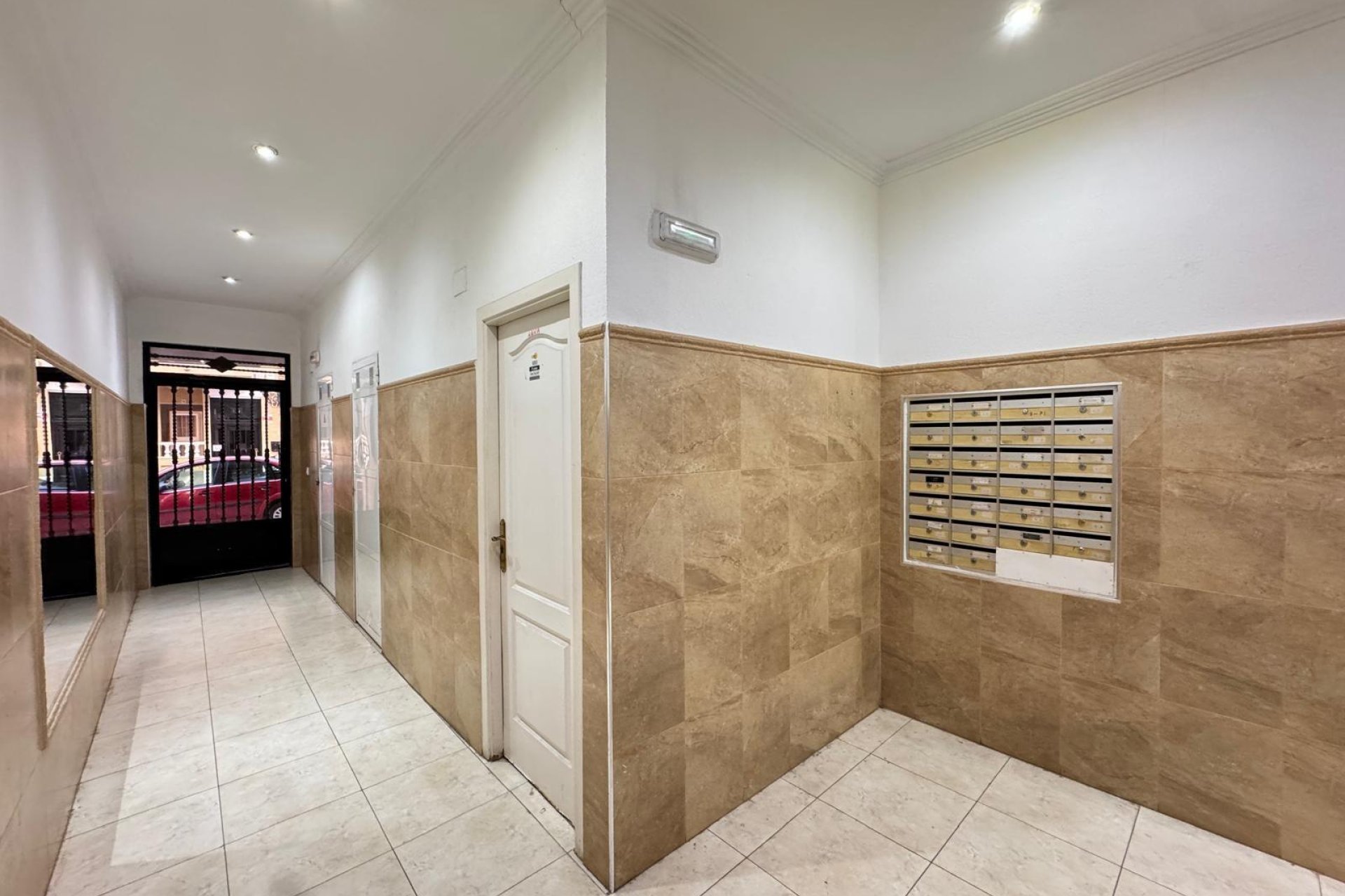 Вторичное жилье - Квартира - Torrevieja - Estacion de autobuses