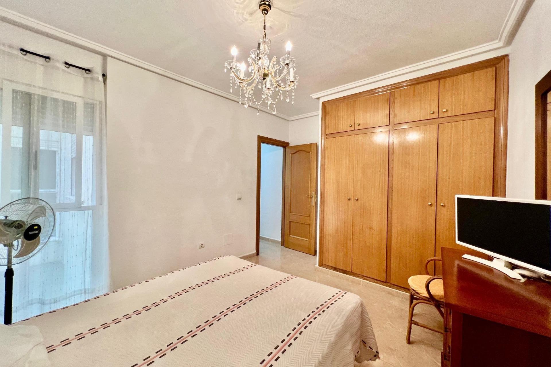 Вторичное жилье - Квартира - Torrevieja - Habaneras