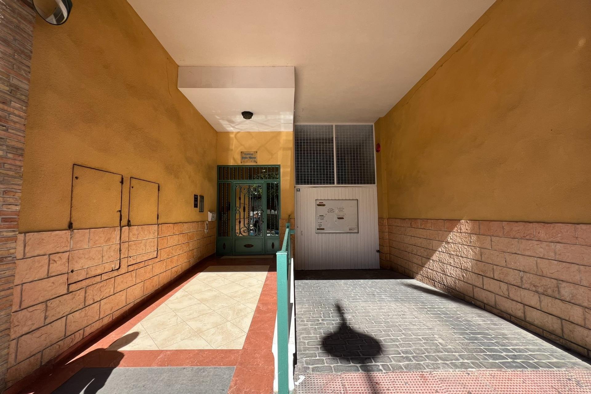 Вторичное жилье - Квартира - Torrevieja - Habaneras