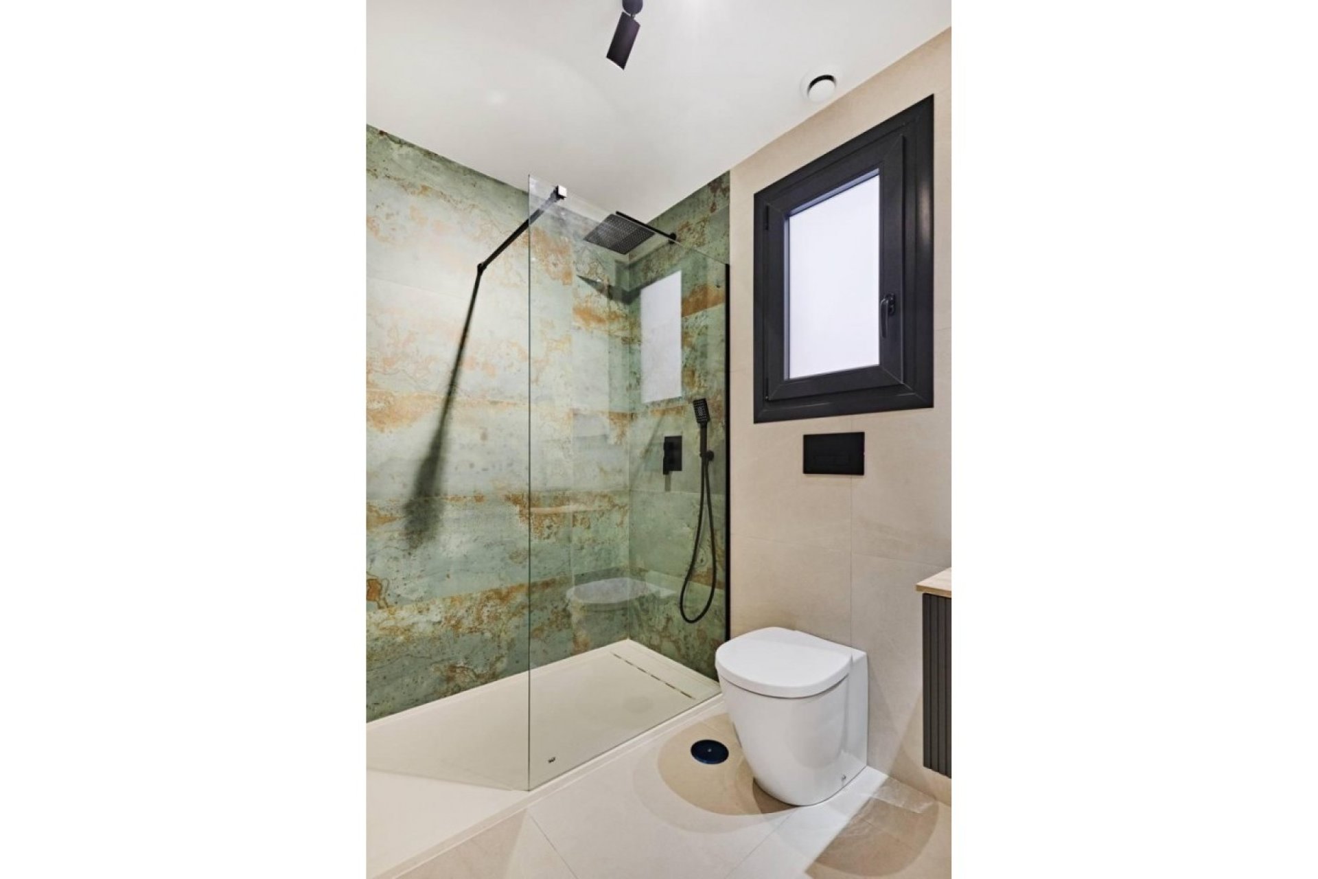 Вторичное жилье - Квартира - Torrevieja - La Veleta