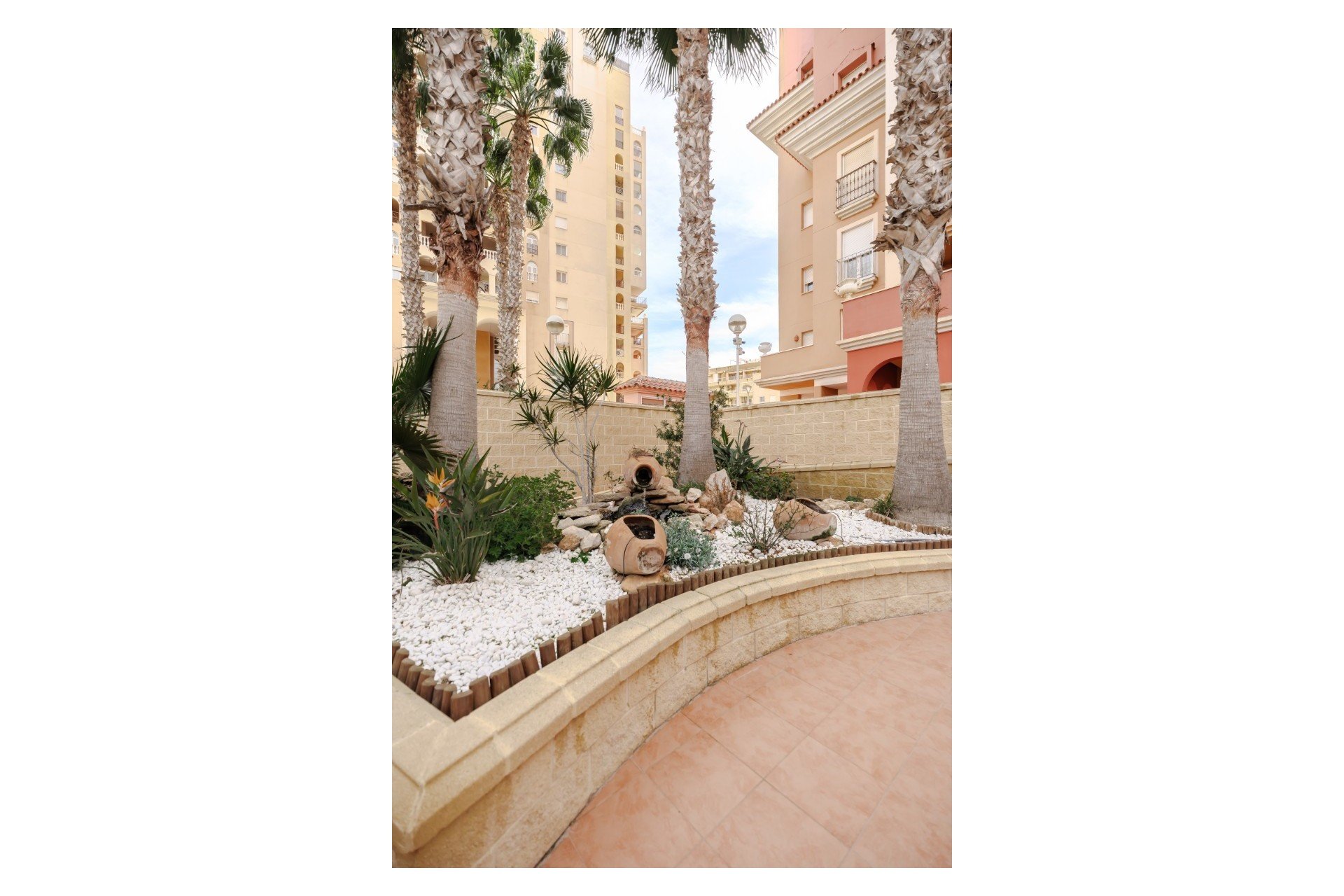 Вторичное жилье - Квартира - Torrevieja - Playa de los Locos