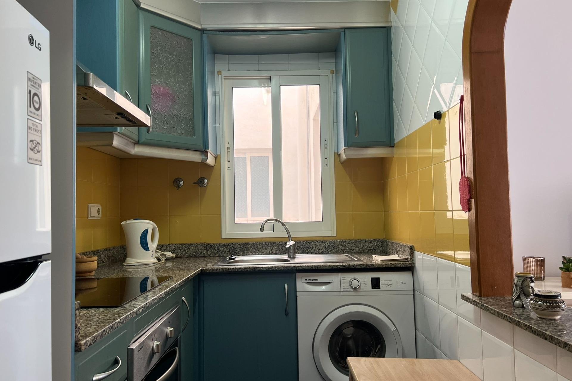 Вторичное жилье - Квартира - Torrevieja - Playa de los locos