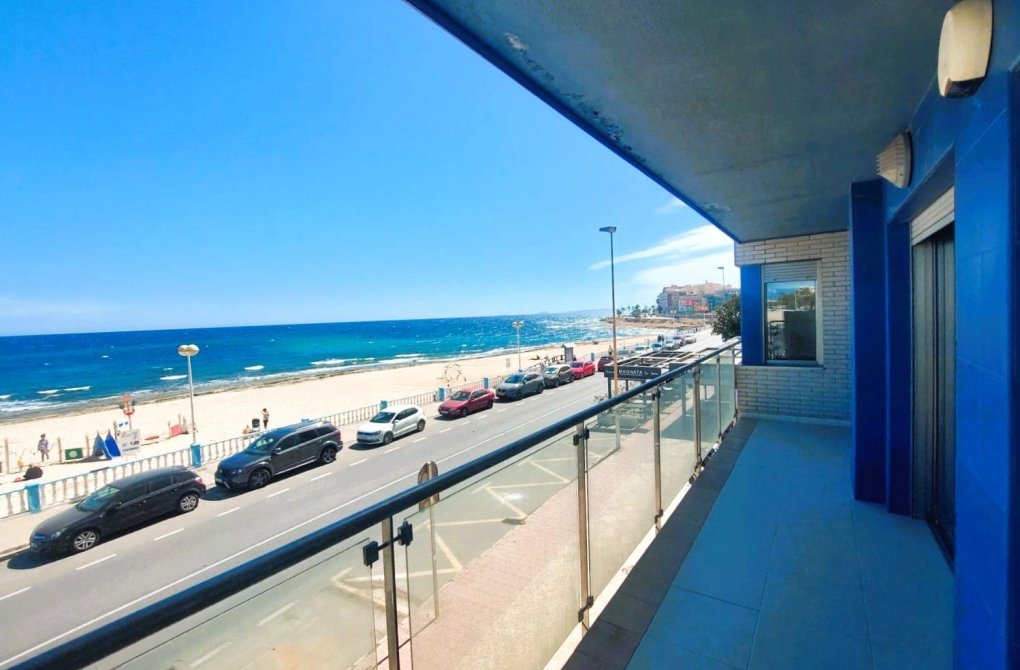 Вторичное жилье - Квартира - Torrevieja - Playa de los Locos