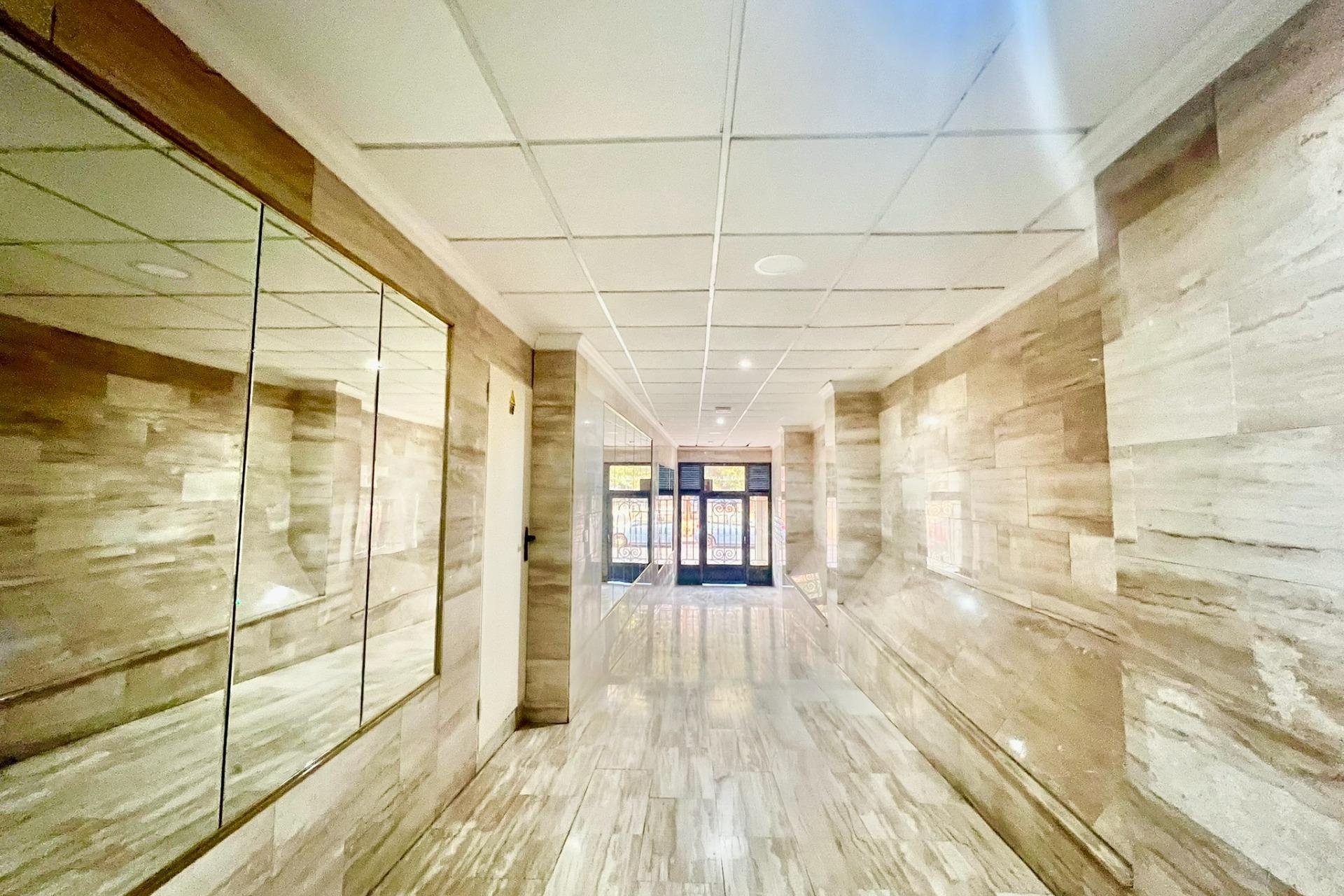 Вторичное жилье - Квартира - Torrevieja - Playa del cura