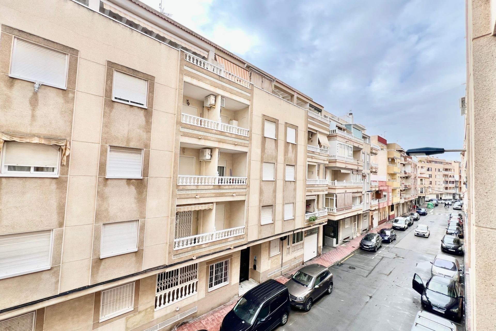 Вторичное жилье - Квартира - Torrevieja - Playa del cura