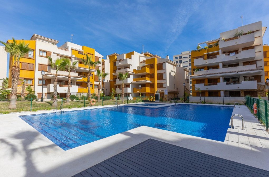 Вторичное жилье - Квартира - Torrevieja - Punta prima