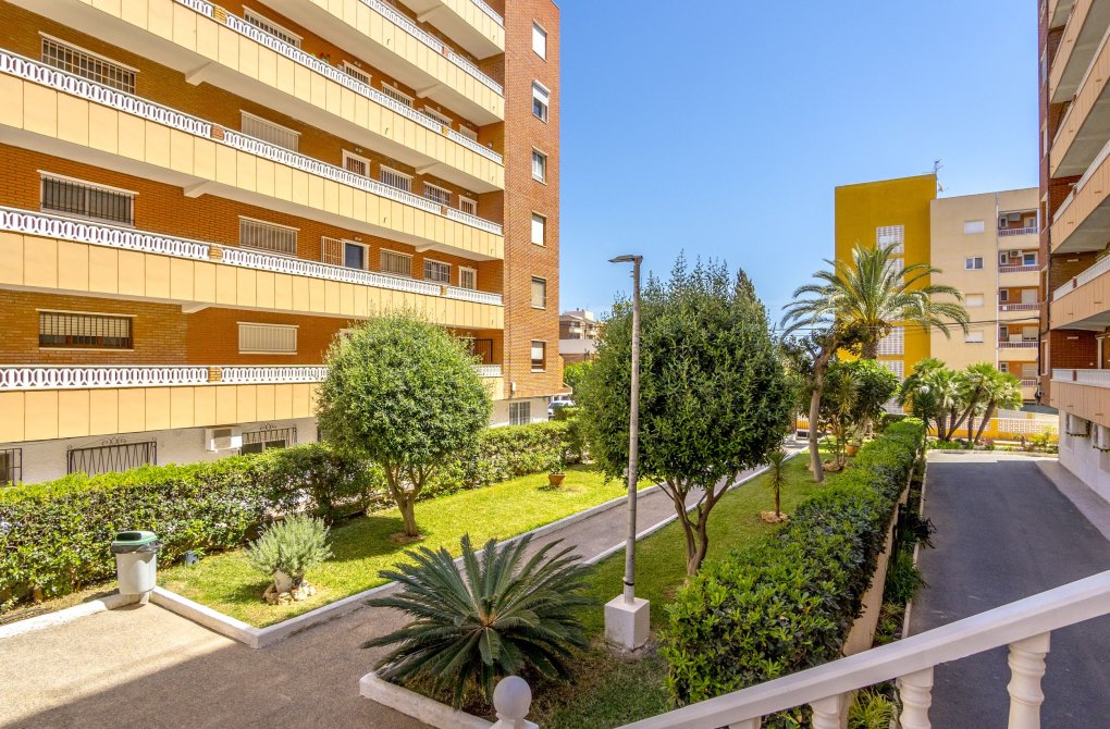 Вторичное жилье - Квартира - Torrevieja - Punta prima