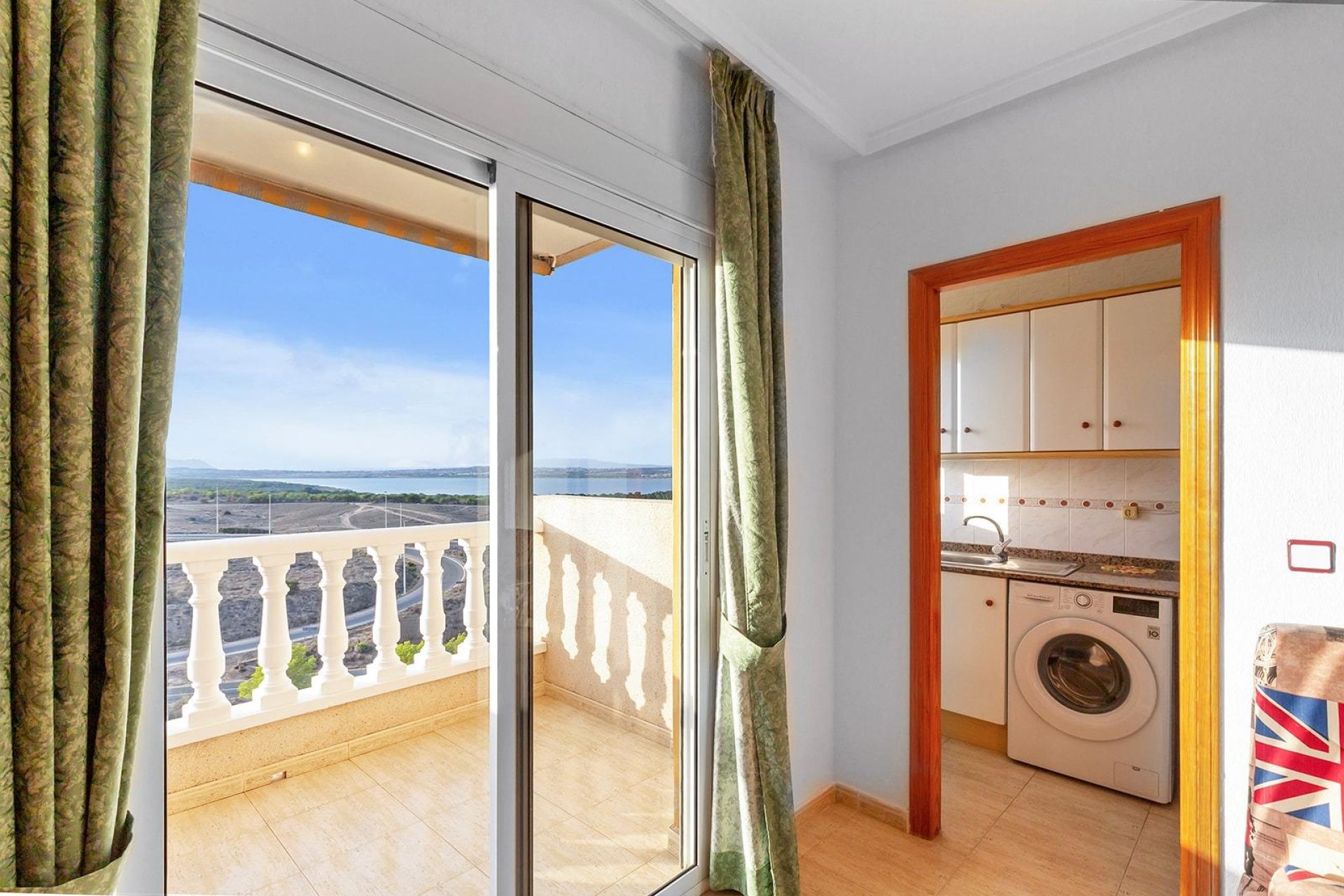 Вторичное жилье - Квартира - Torrevieja - Torreblanca