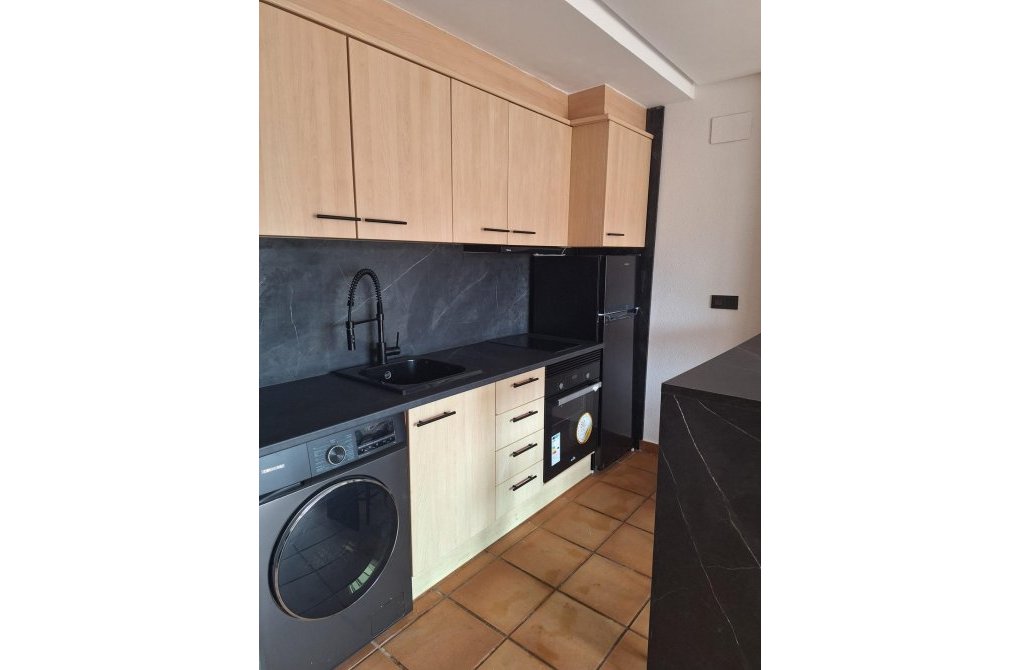 Вторичное жилье - Квартира - Villanueva del Rio Segura - Urbanización plan parcial la morra