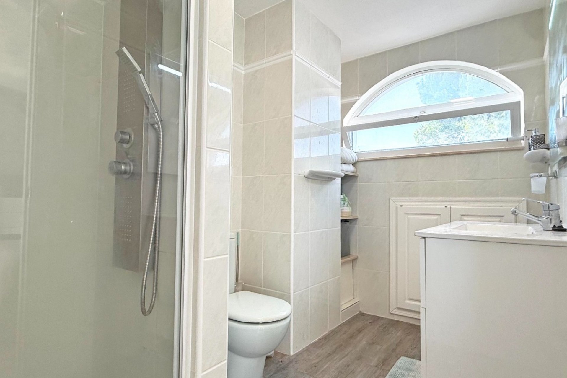 Вторичное жилье - Отдельная вилла - Orihuela Costa - Villamartín