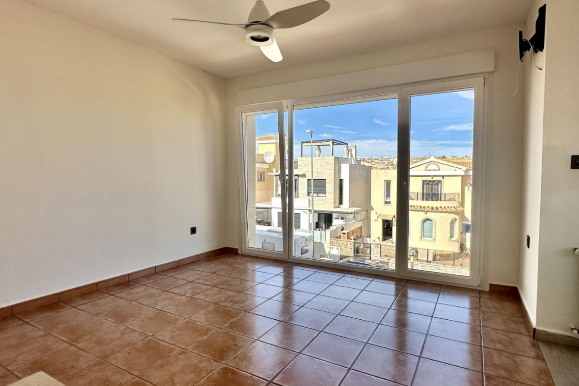 Вторичное жилье - Отдельная вилла - Orihuela Costa - Villamartín