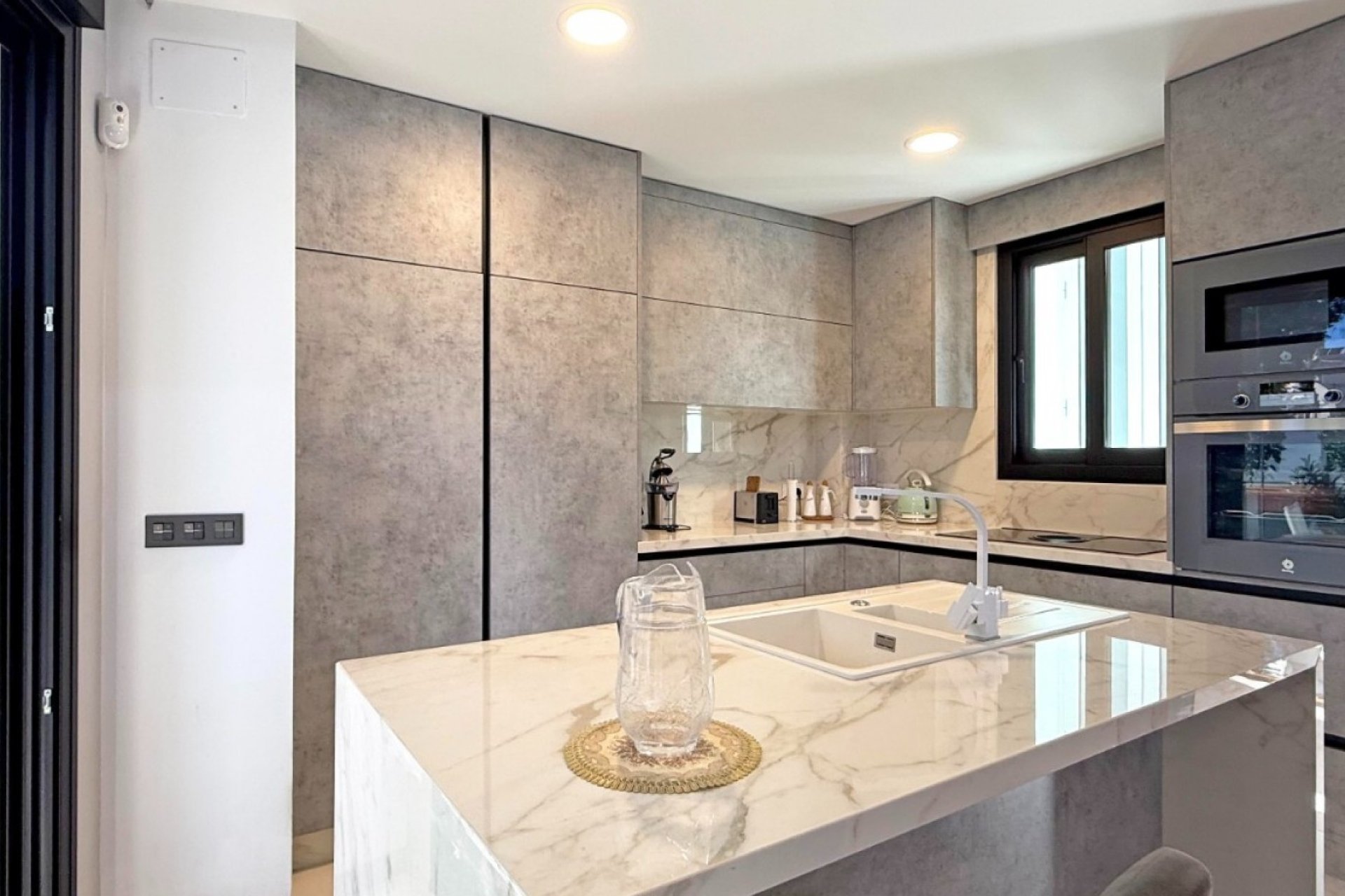 Вторичное жилье - Отдельная вилла - Orihuela Costa - Villamartín