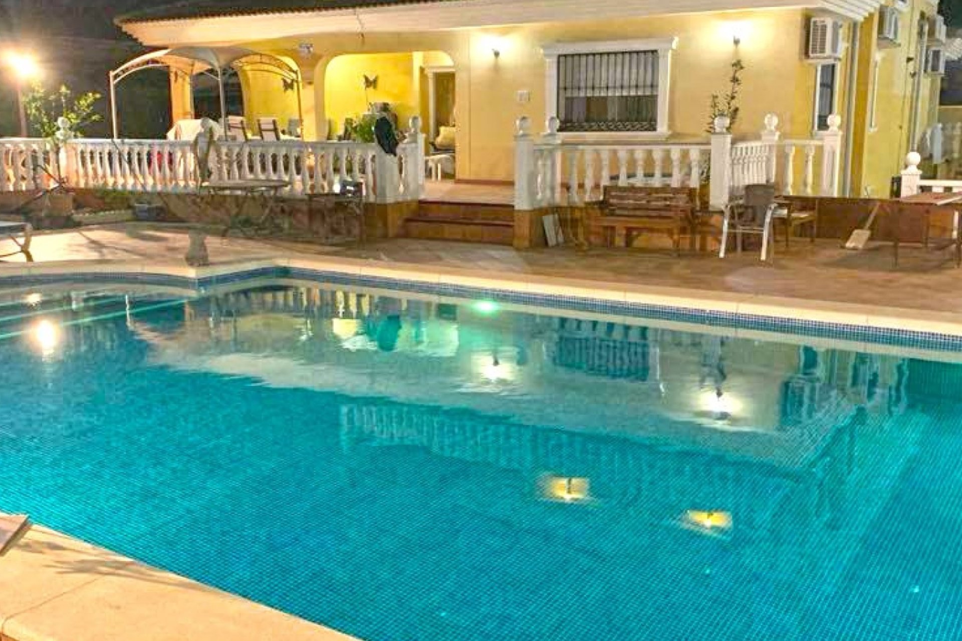 Вторичное жилье - Отдельная вилла - Torrevieja - Los Balcones - Los Altos del Edén