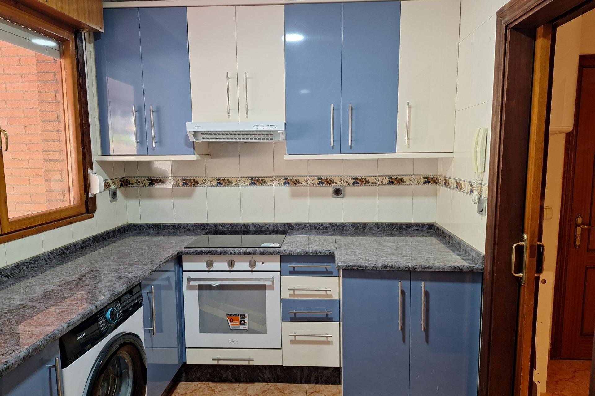 Вторичное жилье - Первый этаж - Mieres - Figaredo - Turón