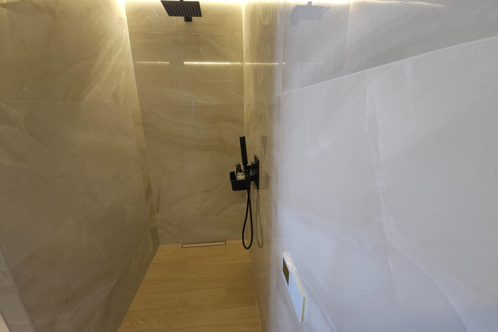 Вторичное жилье - Первый этаж - Torrevieja - La veleta