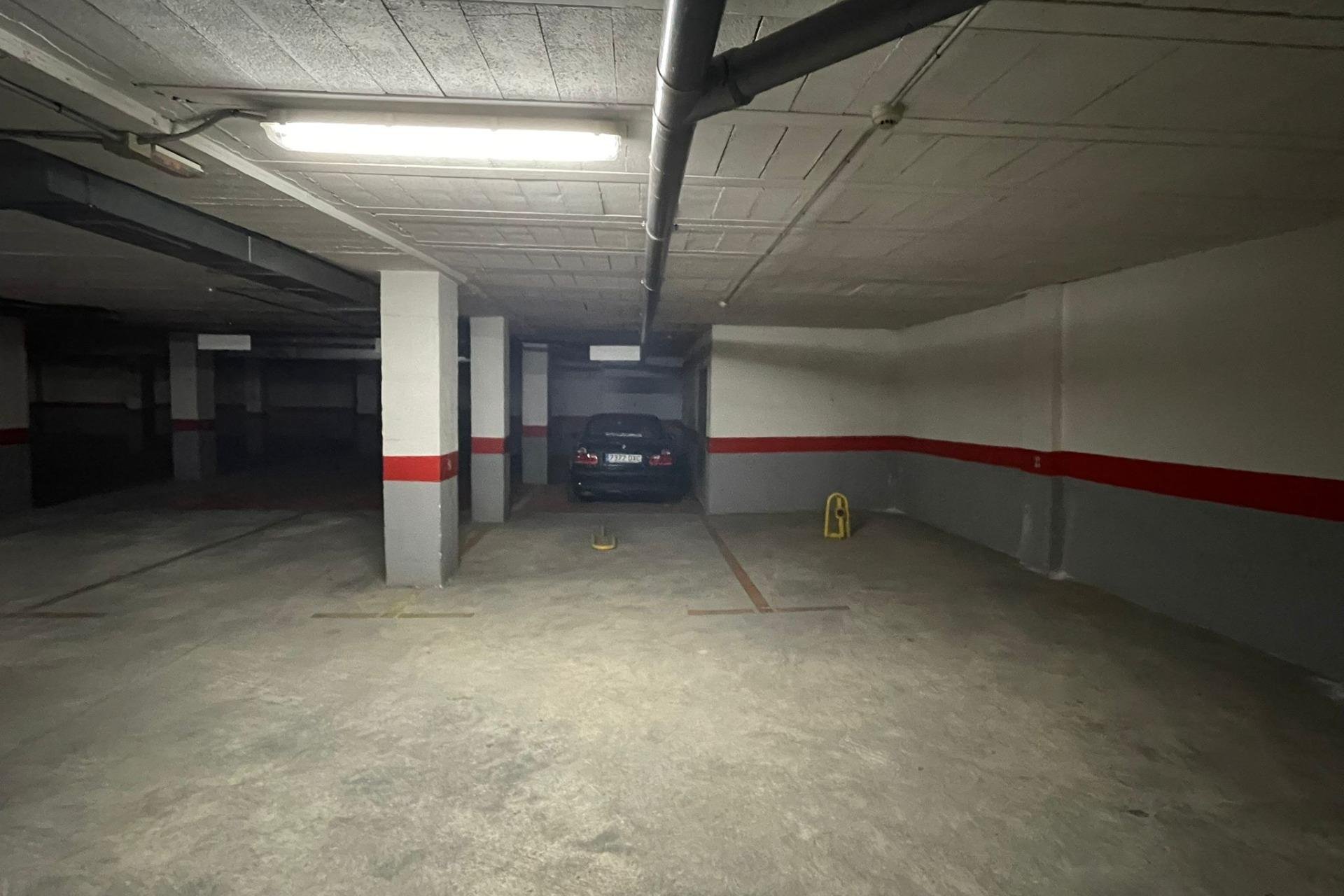 Вторичное жилье - Стоянка - Torrevieja - Playa del cura