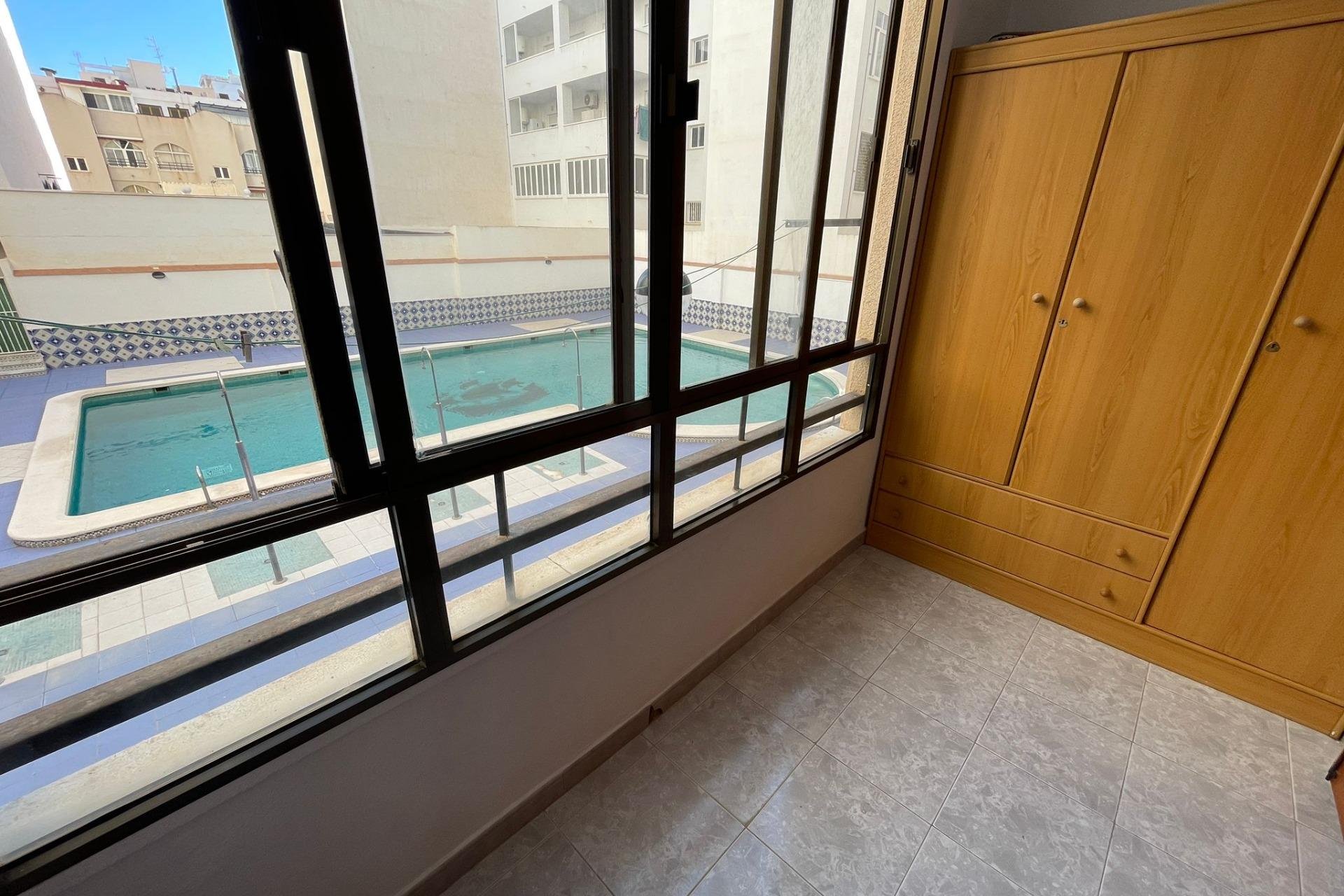 Вторичное жилье - Студия - Torrevieja - Estacion de autobuses